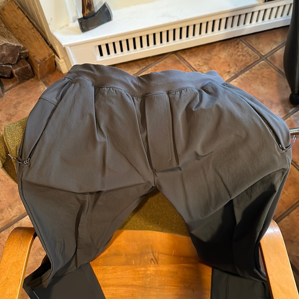 Lululemon running pants